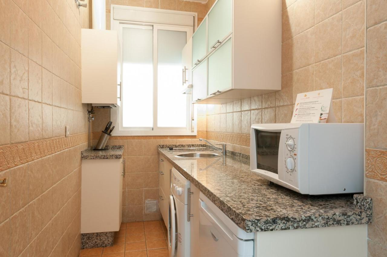 Apartamentos Las Cruces Севілья Екстер'єр фото