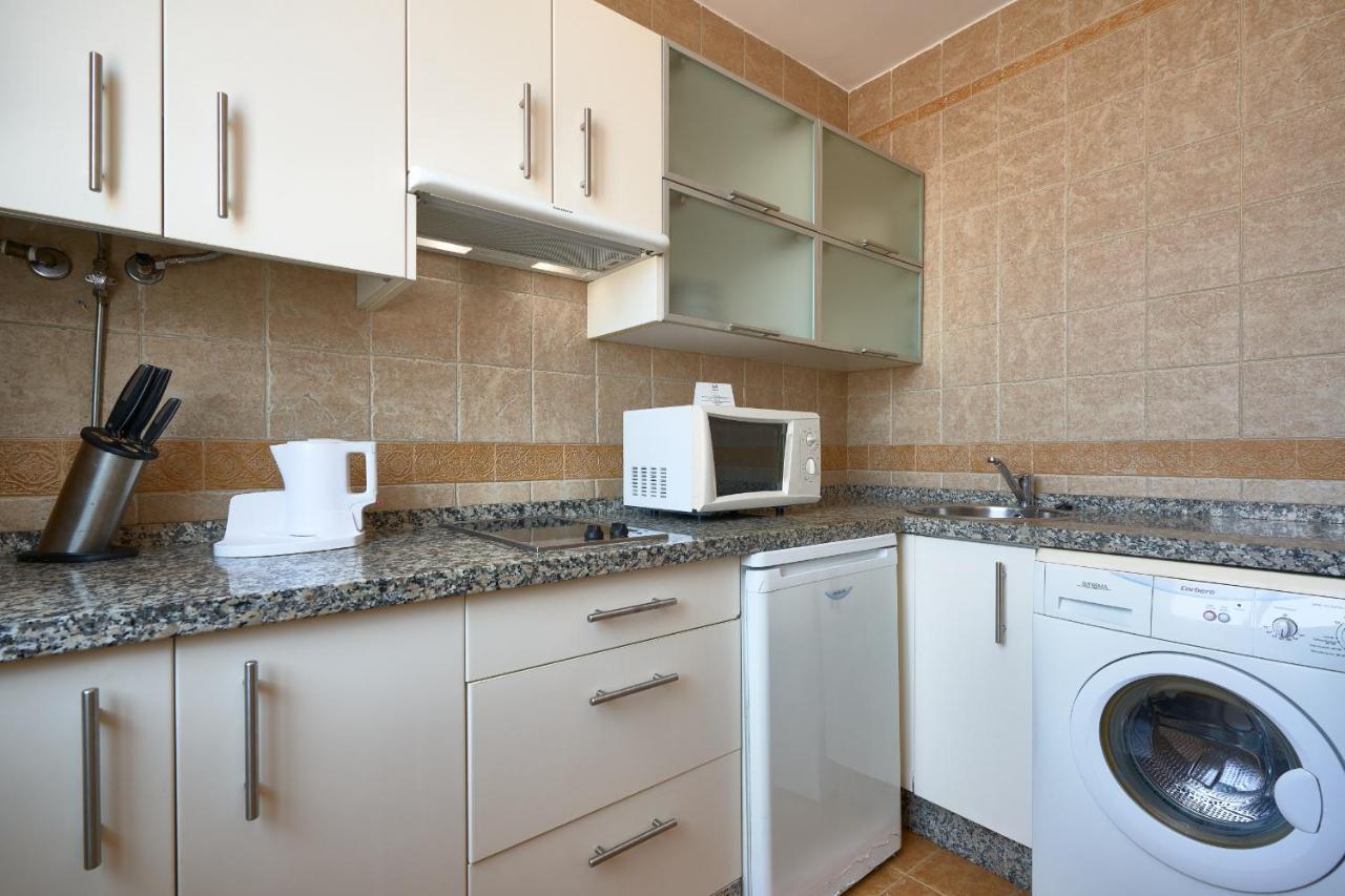 Apartamentos Las Cruces Севілья Екстер'єр фото