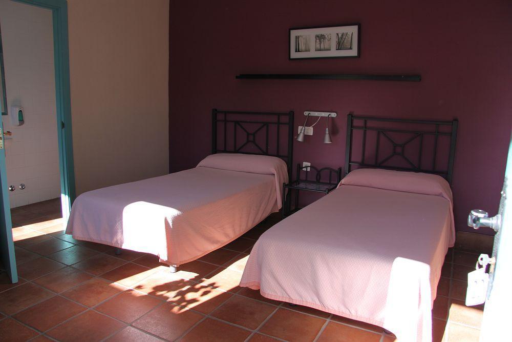 Apartamentos Las Cruces Севілья Екстер'єр фото