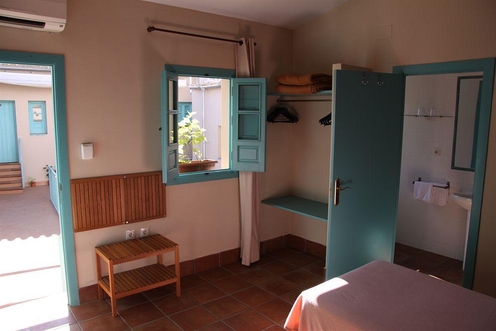 Apartamentos Las Cruces Севілья Екстер'єр фото