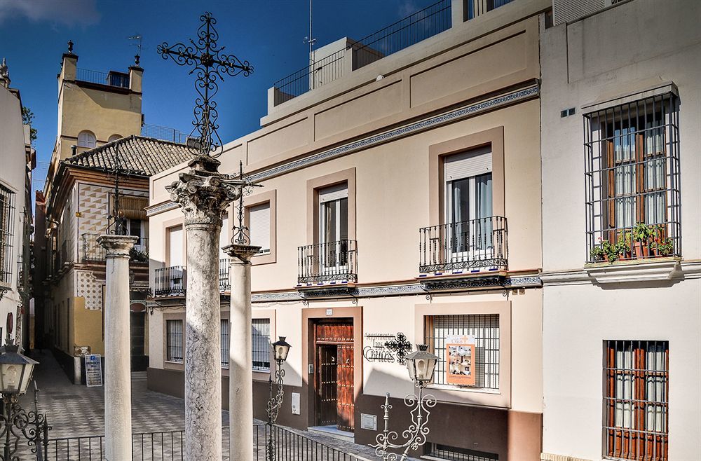Apartamentos Las Cruces Севілья Екстер'єр фото
