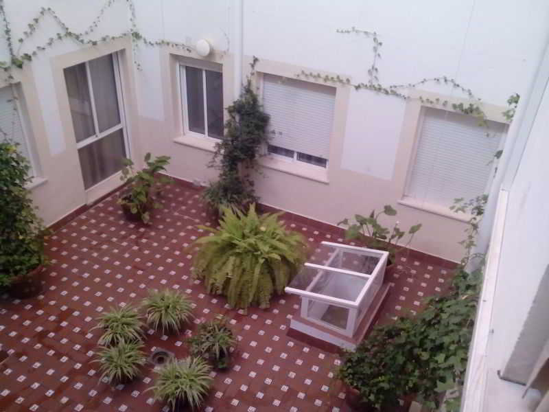 Apartamentos Las Cruces Севілья Екстер'єр фото
